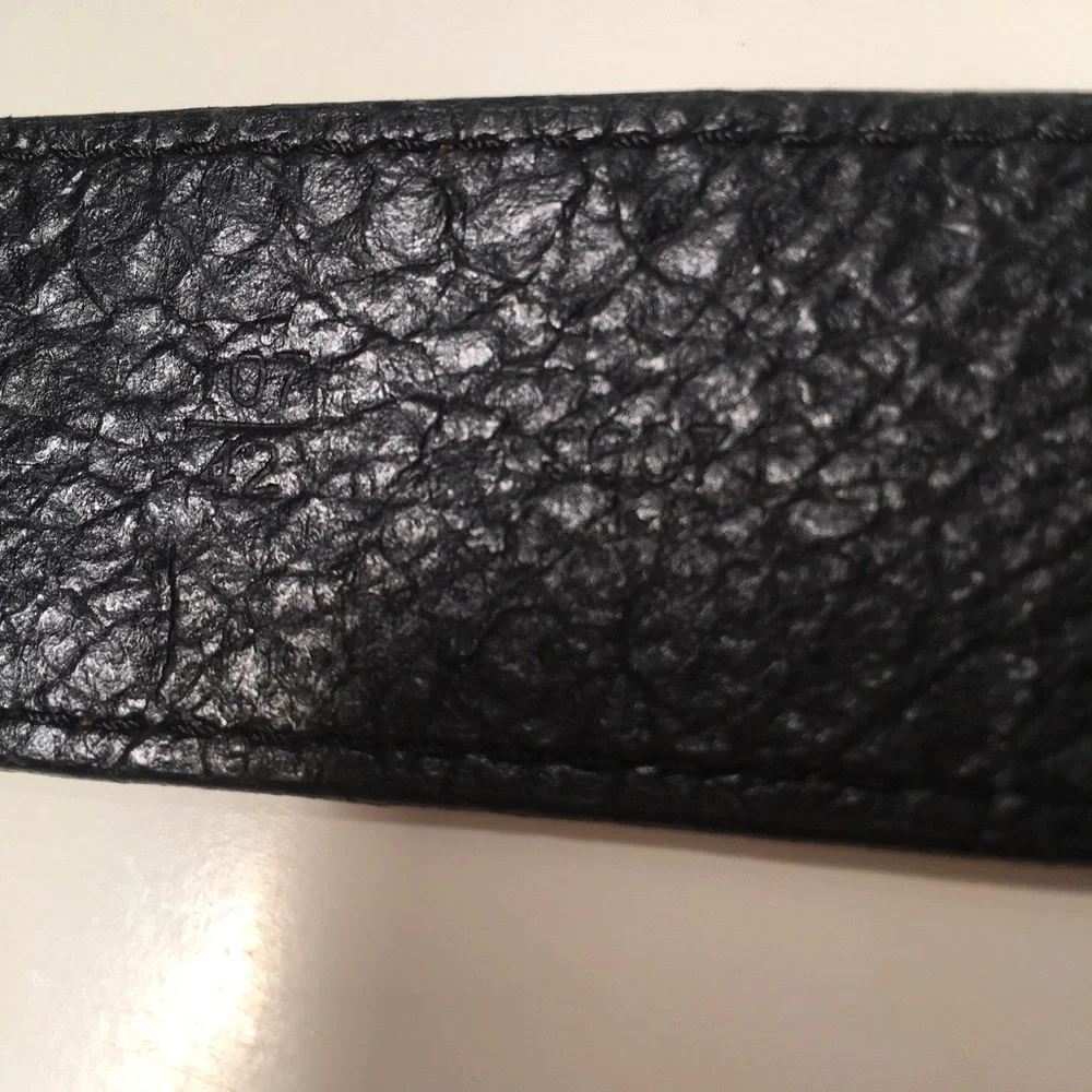 Allen Edmonds pebbled leather belt black size 42